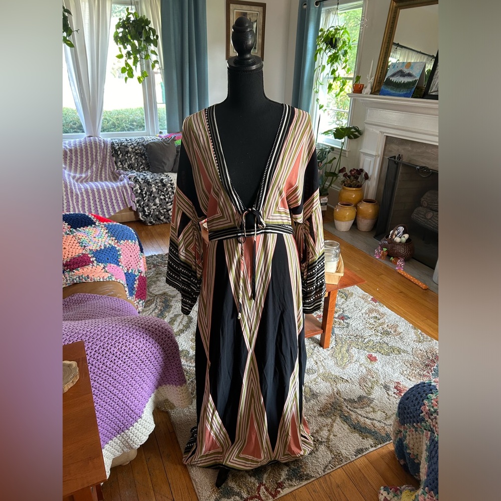 Maxi dress - Picture 3 of 6